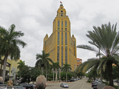 Coconut Grove Hotels